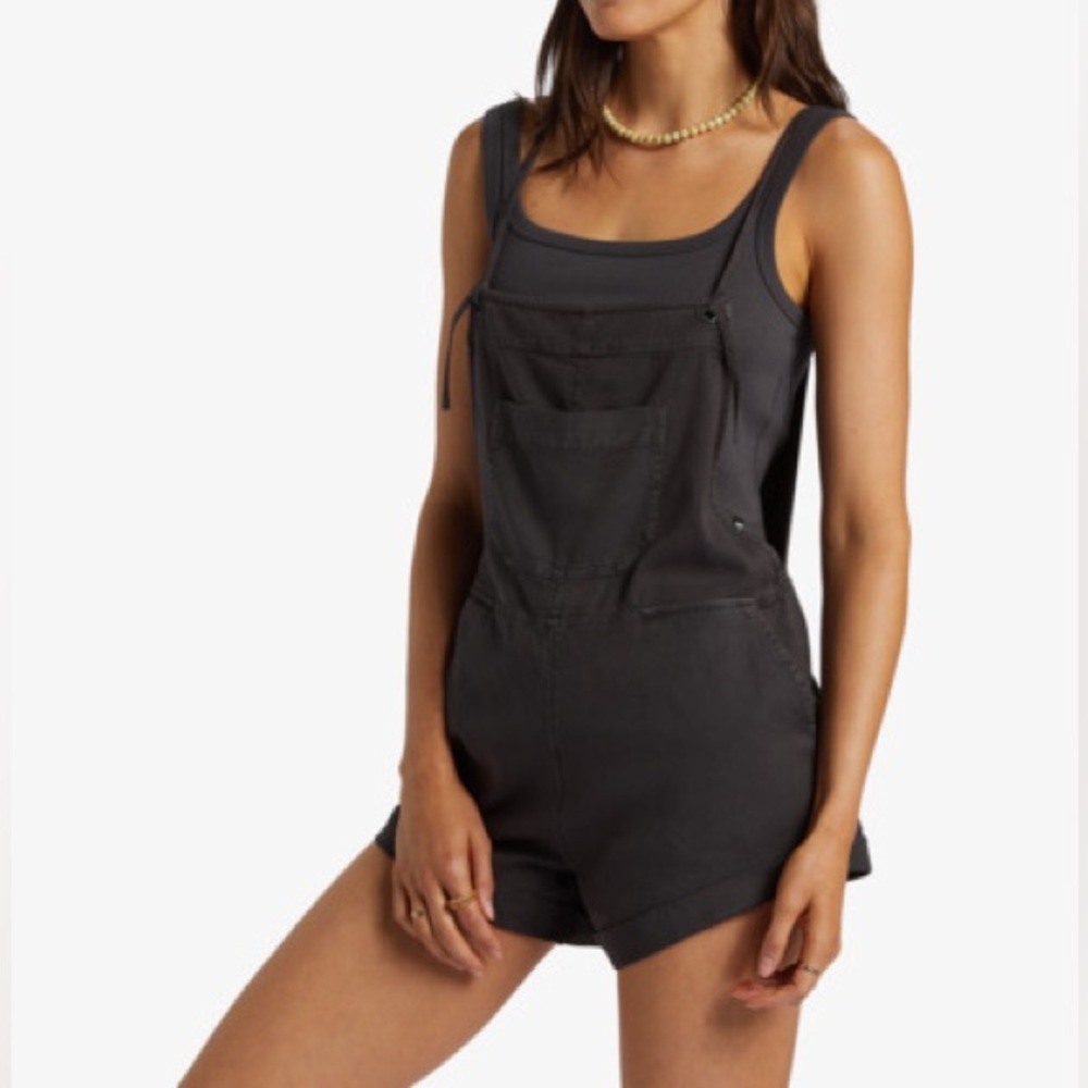 Billabong “Wild Pursuit” Romper / Overalls -  Small